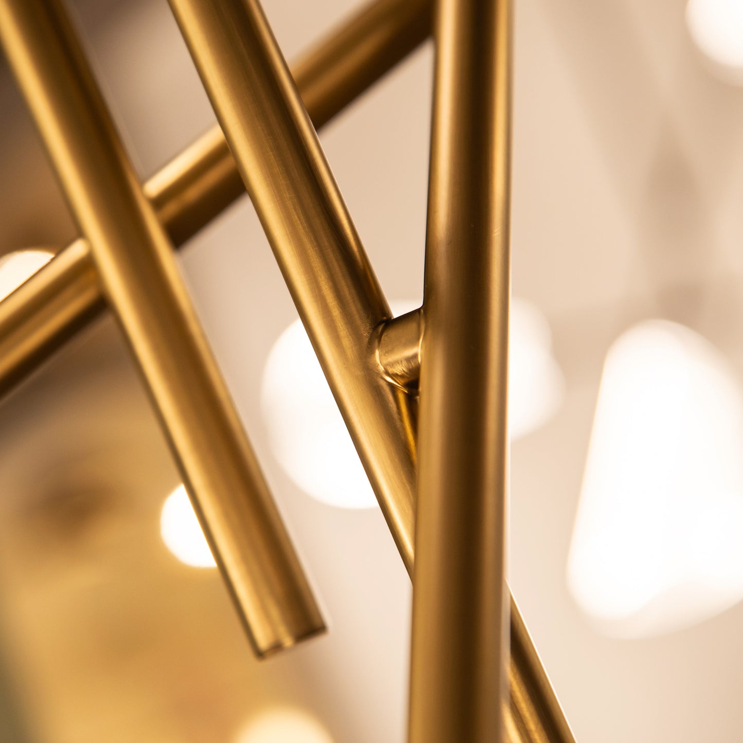 Amara 32-in Chandelier