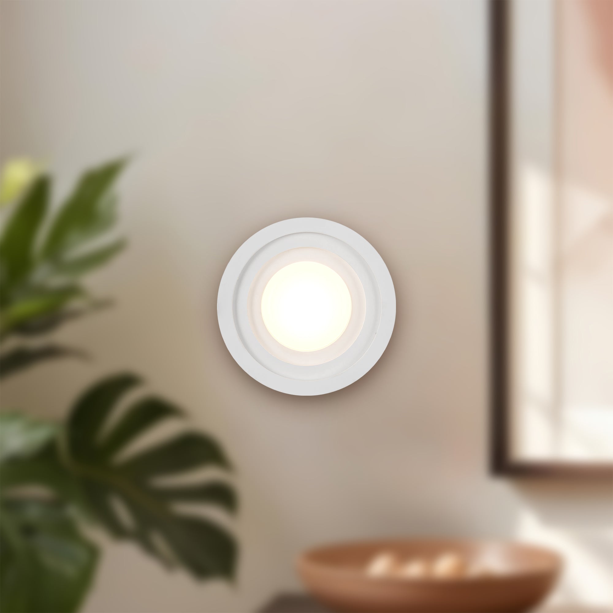 Arco 5-in Wall Sconce – Kuzco Lighting