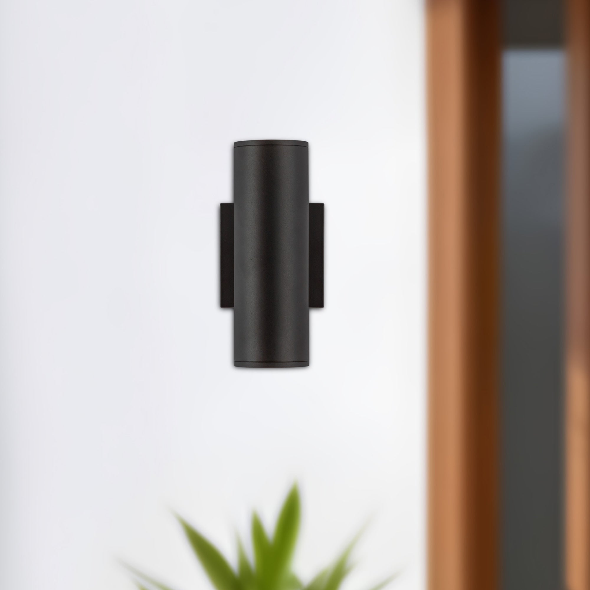 Lorna 9-in (3-in Dia.) Wall Sconce Up/Down Light – Kuzco Lighting