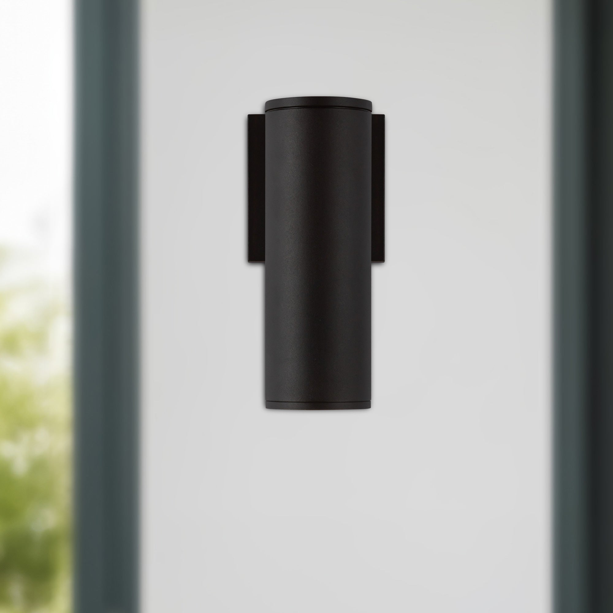 Lorna 9-in (3-in Dia.) Wall Sconce – Kuzco Lighting