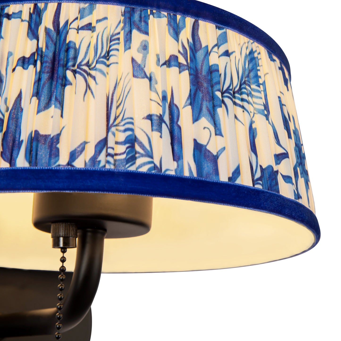 Scout 8-in Wall/Vanity Light