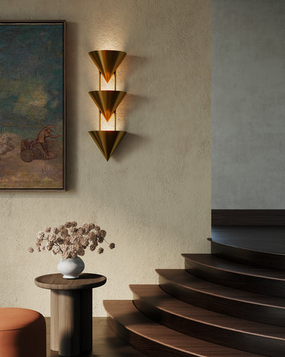 Versus 28-in Wall Sconce